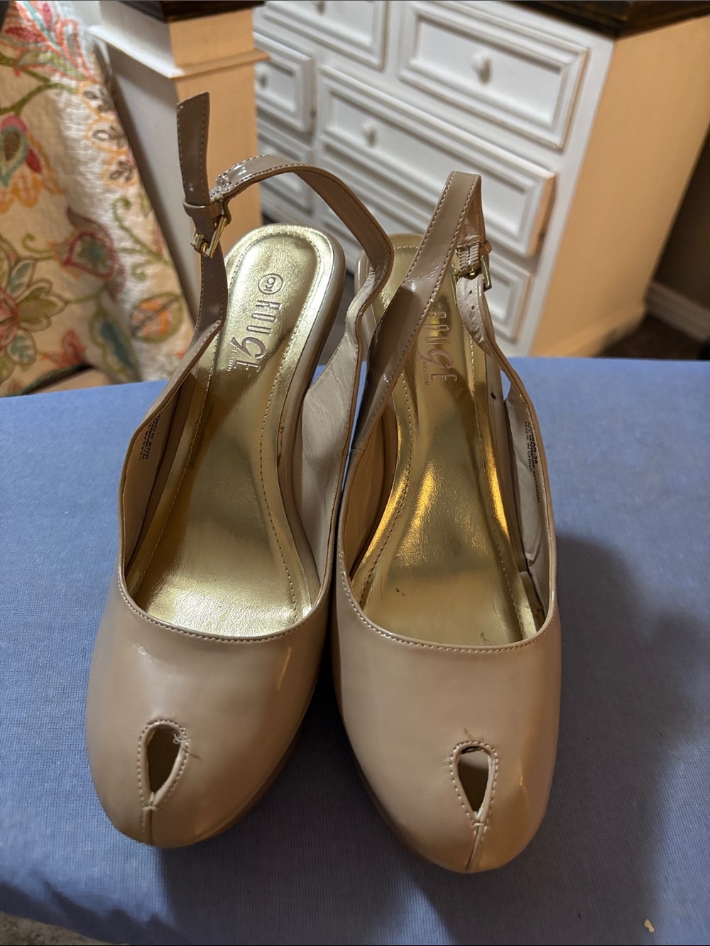 Rouge! Nude/Beige Peep-Toe Slingback Heels
